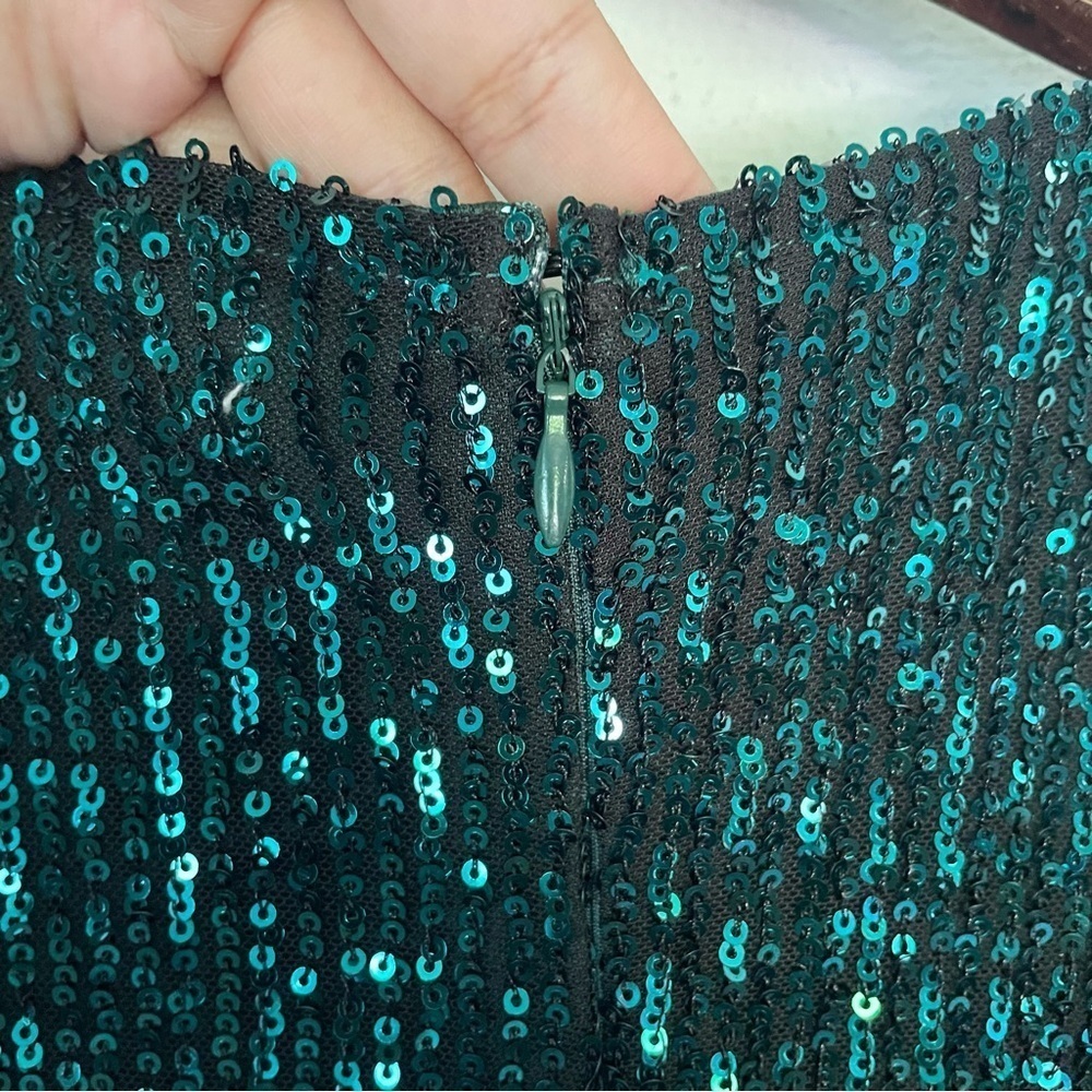EUC Lioness Make Your Move Mini Dress in Emerald Green Sequin Size Small - Picture 10 of 13